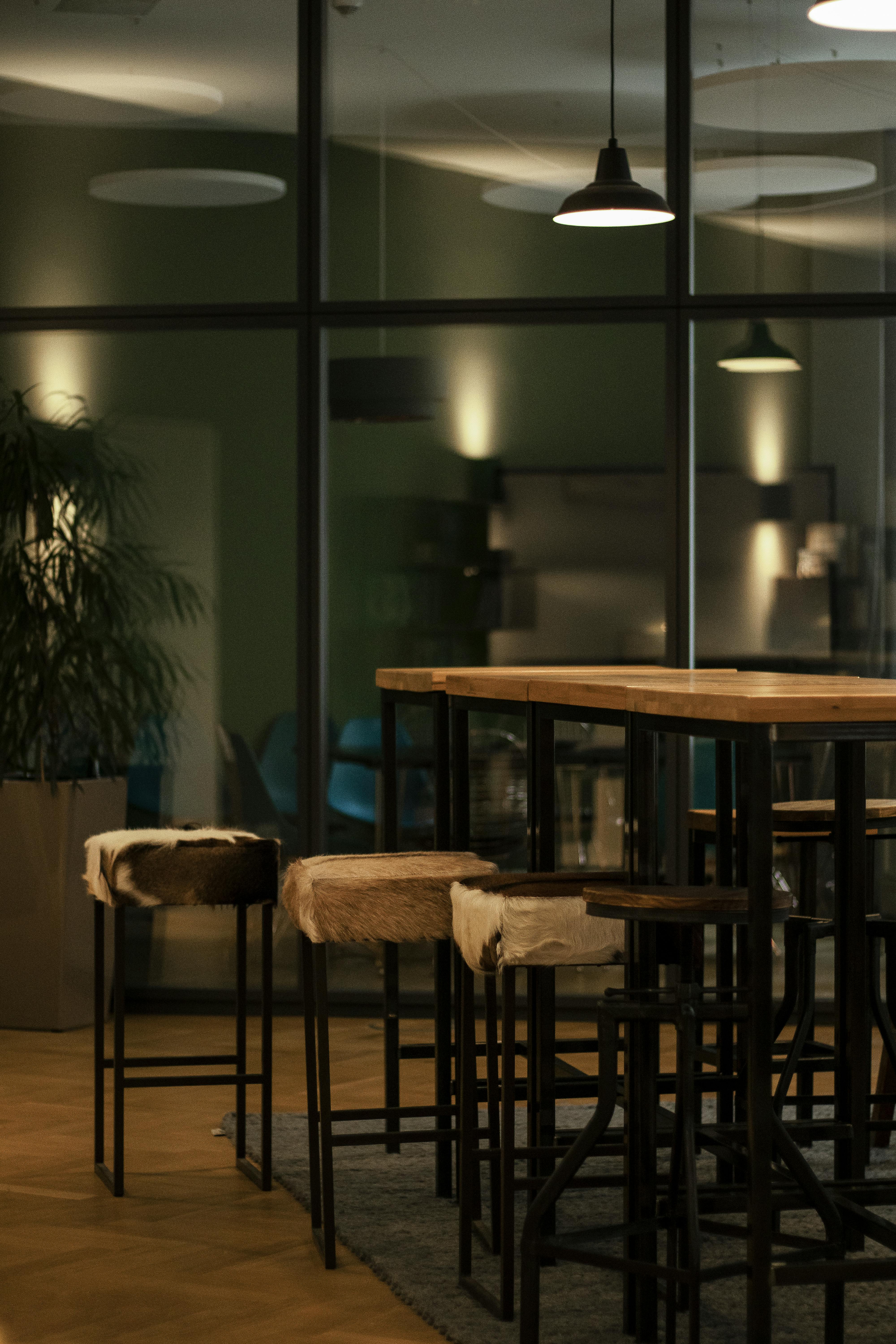 Canteen & Cafeterias