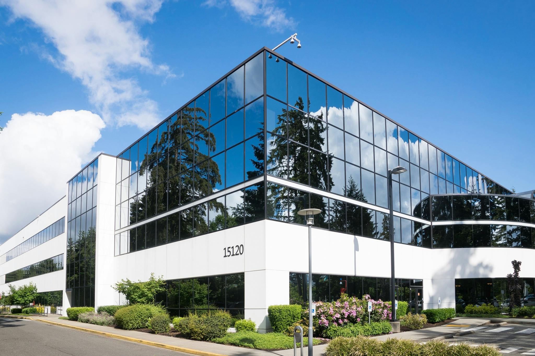 Corporate & Commercial Buildings